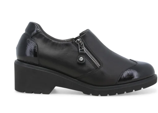 Mocassini Donna: Mocassino donna in vernice e pelle nero r35735w