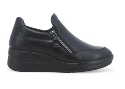 Sneakers Donna: Sneakers donna in pelle nero r25634w
