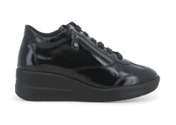 Sneakers Donna: Sneakers donna in vernice nero r25625w
